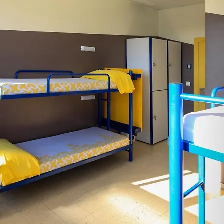 Xanascat Hostal *